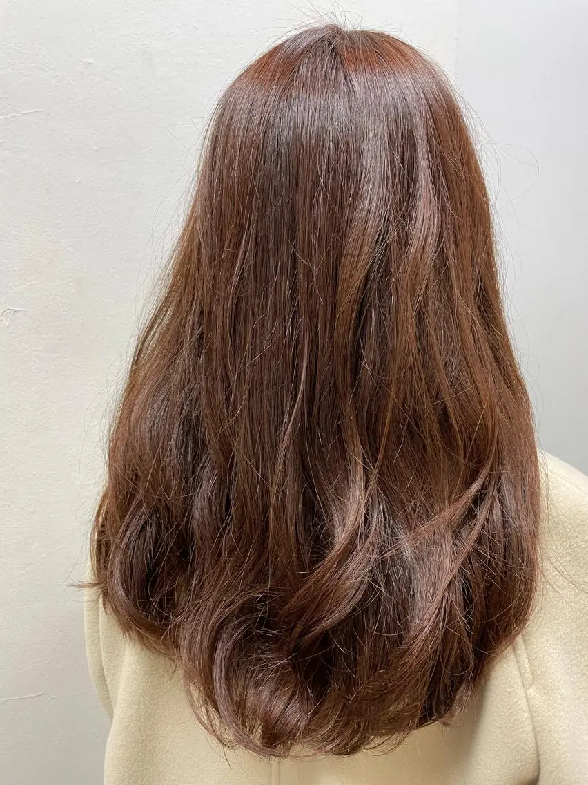 ロング カラー パーマ 齋藤 真子のヘアスタイル