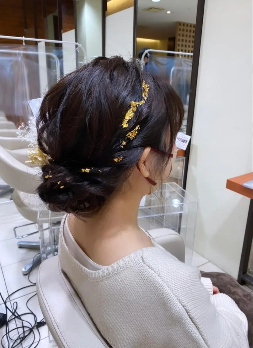 ヘアアレンジ ヘアセット 佐野 遥菜のマツエク・マツパデザイン