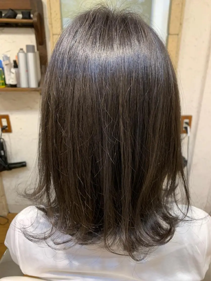 ミディアム カラー グレージュ ヘアカラー トリートメント katsuya hiroのヘアスタイル