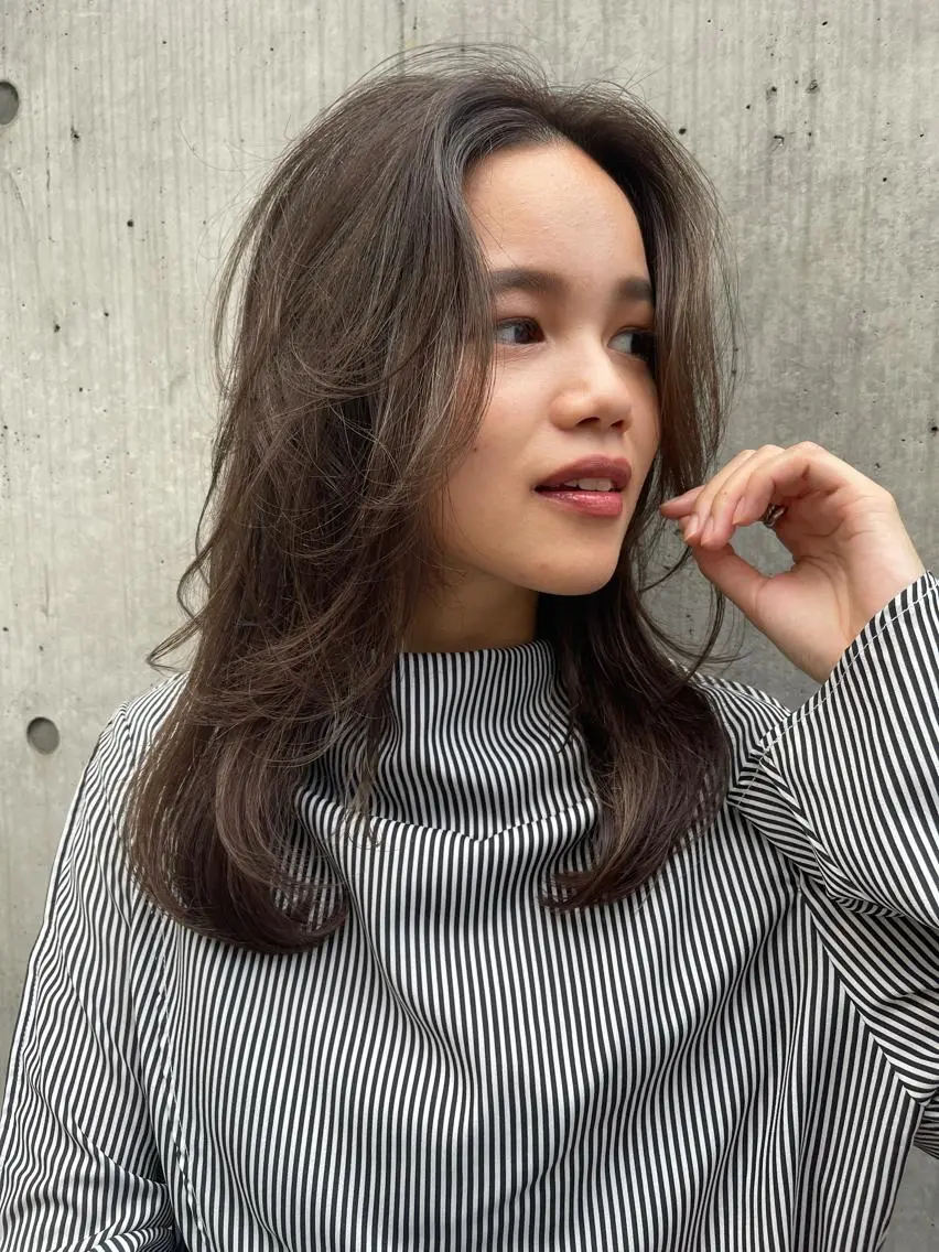 セミロング カラー ハイライトカラー ハイライト カット ヘアカラー 透明感/レイヤー スタイル🤎mamiのヘアスタイル