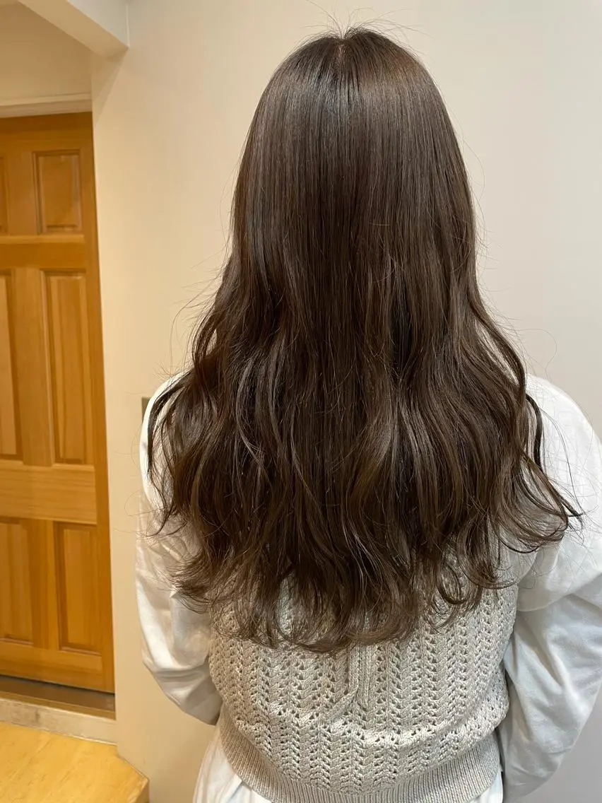 ロング カラー ブリーチ ブラウンカラー ショコラブラウン ブリーチなしカラー カット ヘアカラー トリートメント 中目黒🌼 🌼ハナのヘアスタイル
