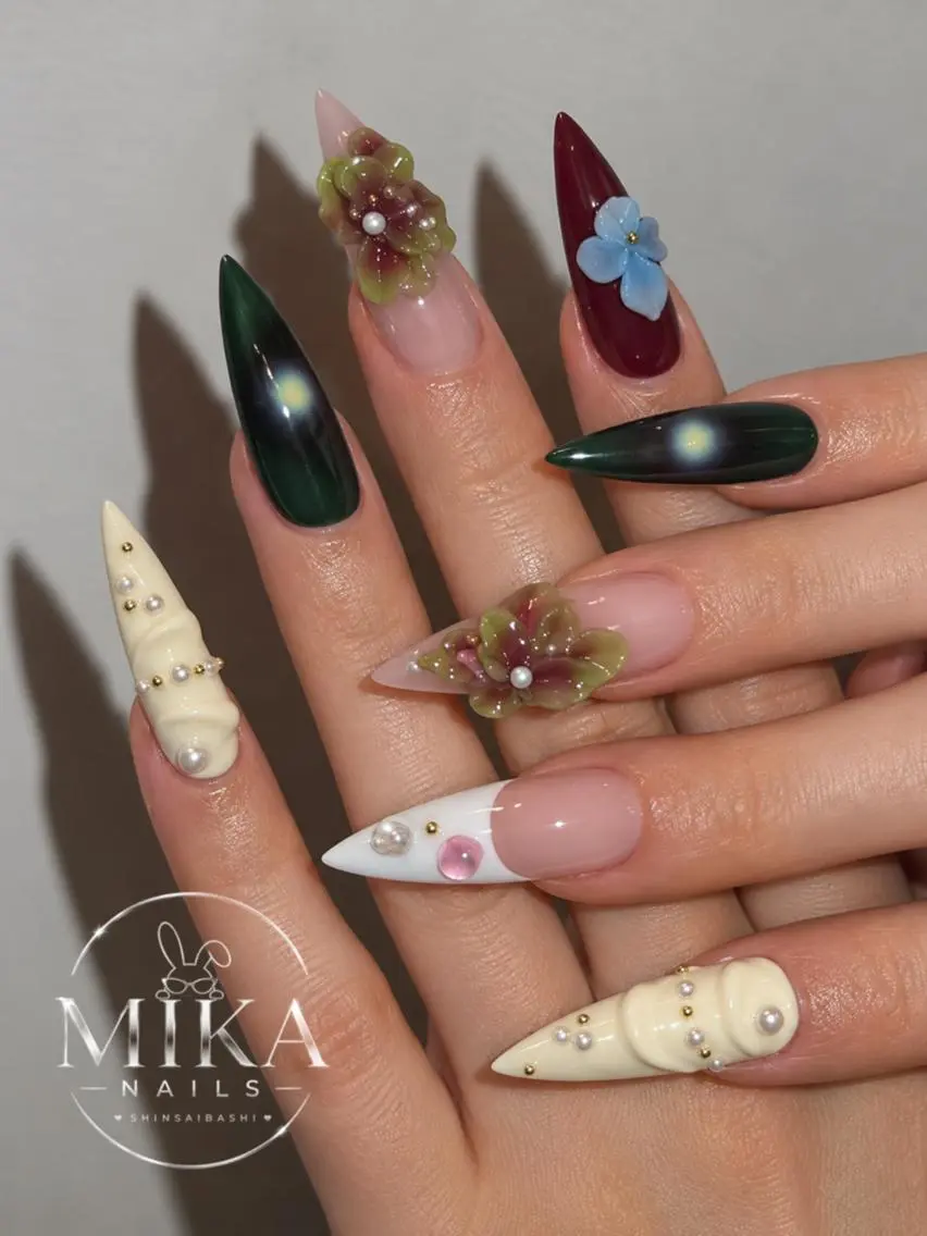 ネイル アートネイル チークネイル ドット フットネイル フレンチネイル ハンドネイル 🌷Luna Mika🌷のネイルデザイン