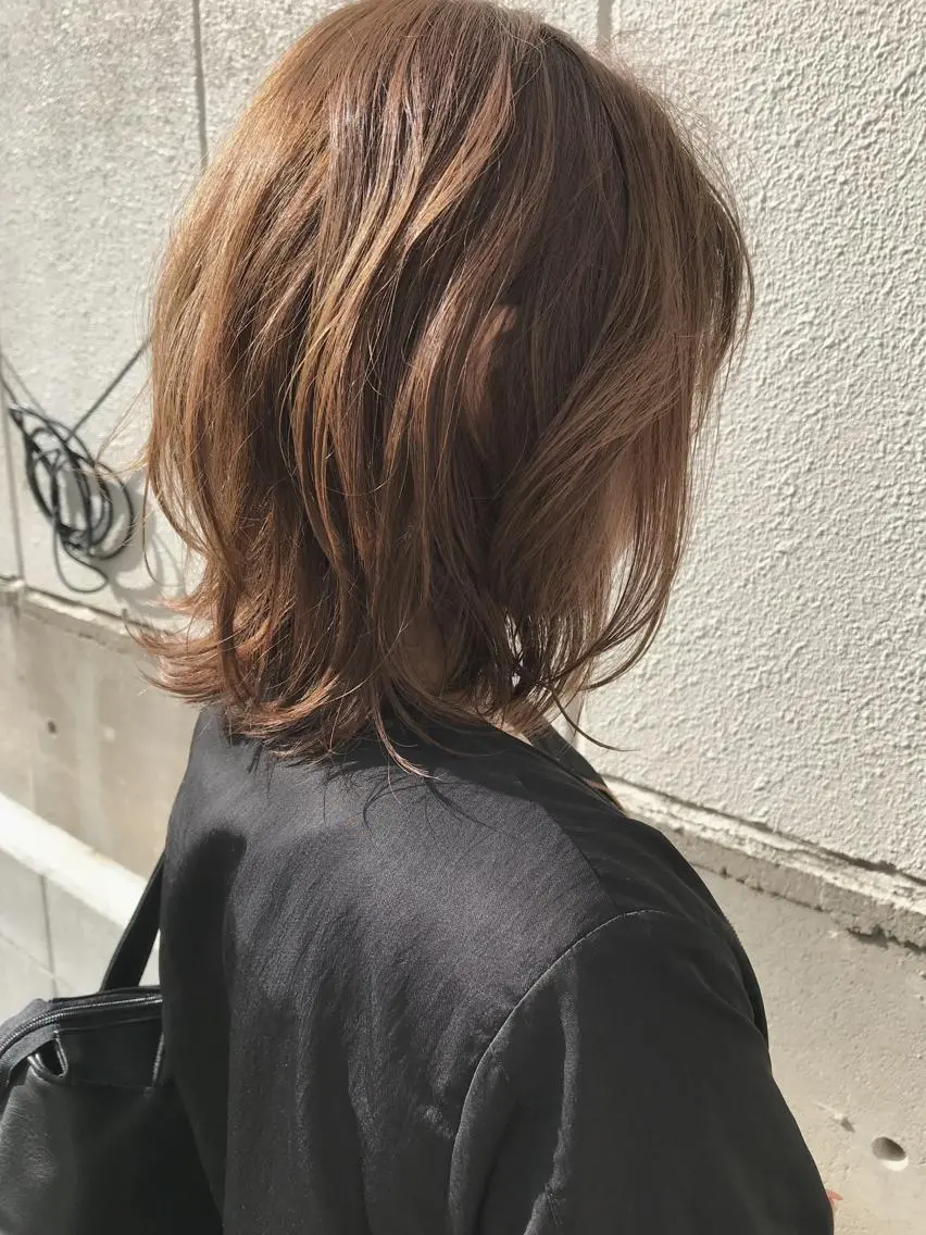 ミディアム レイヤーカット カット ヘアカラー トリートメント ayane⭐️ボブ・ ショート・パーマのヘアスタイル