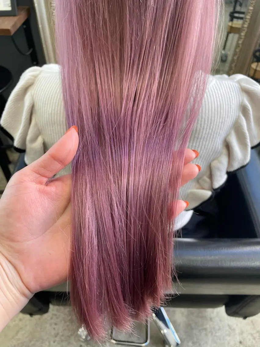 ロング トリートメント 大内 志穂のヘアスタイル