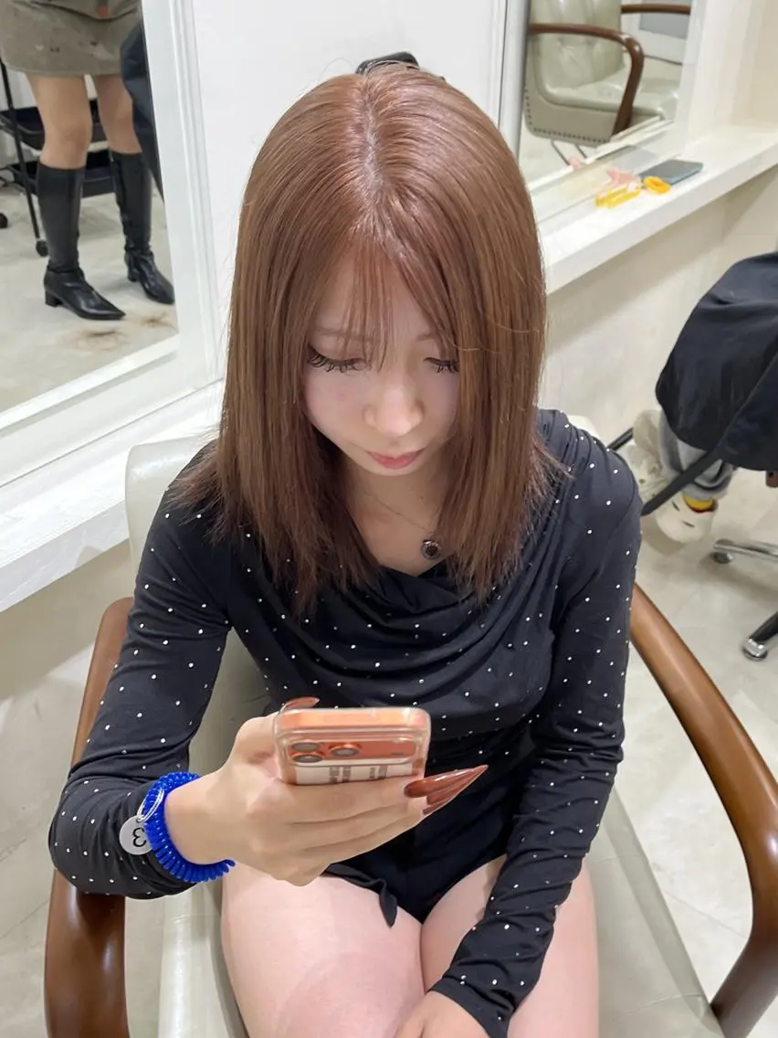 セミロング カラー ブリーチ ブロンド ダブルカラー ハイトーンカラー ホワイトブロンド ヘアカラー トリートメント 🧡可愛い色落ち🧡 ハイトーン特化🧡のヘアスタイル