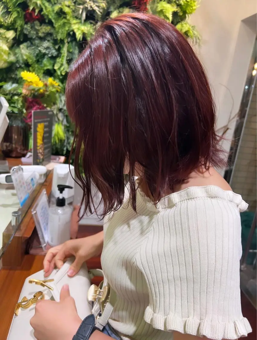 カラー ヘアカラー トリートメント 透明感🌿縮毛矯正 🫧真生のヘアスタイル