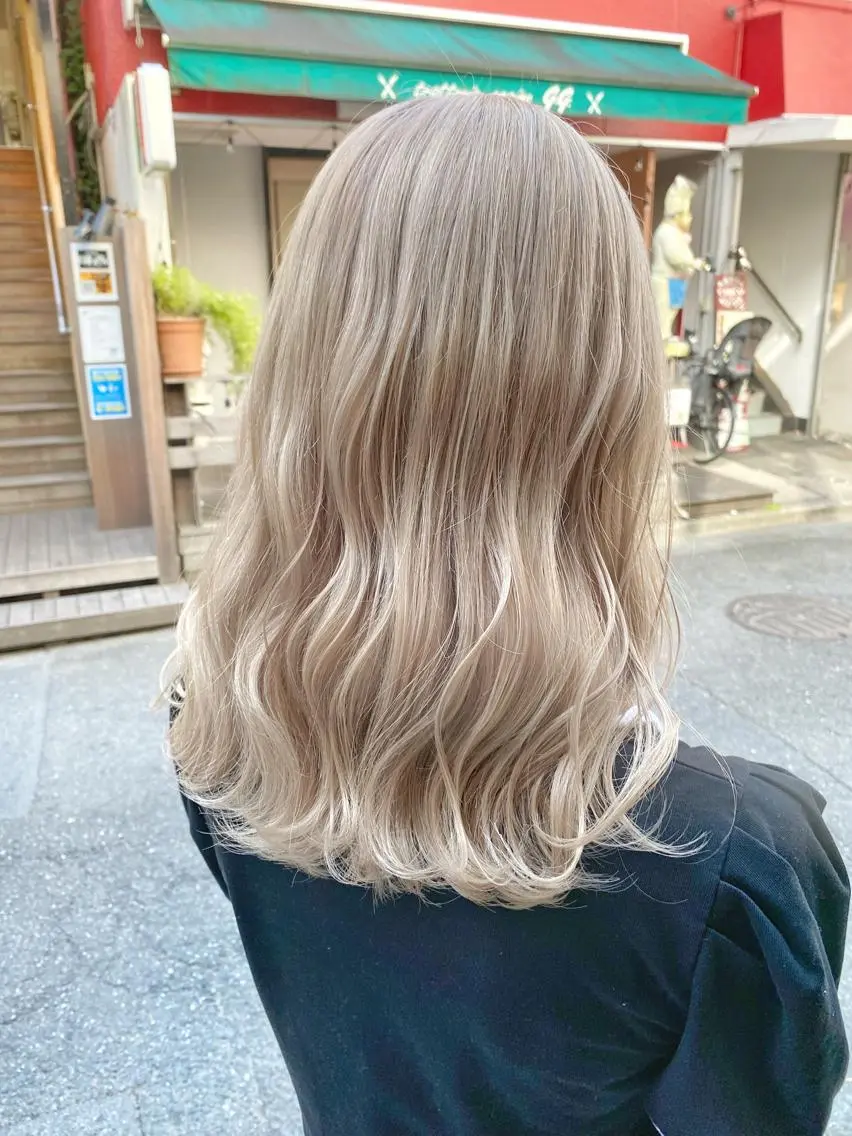 ロング カラー ヘアカラー トリートメント ブリーチ指名No.1 Daikiのヘアスタイル