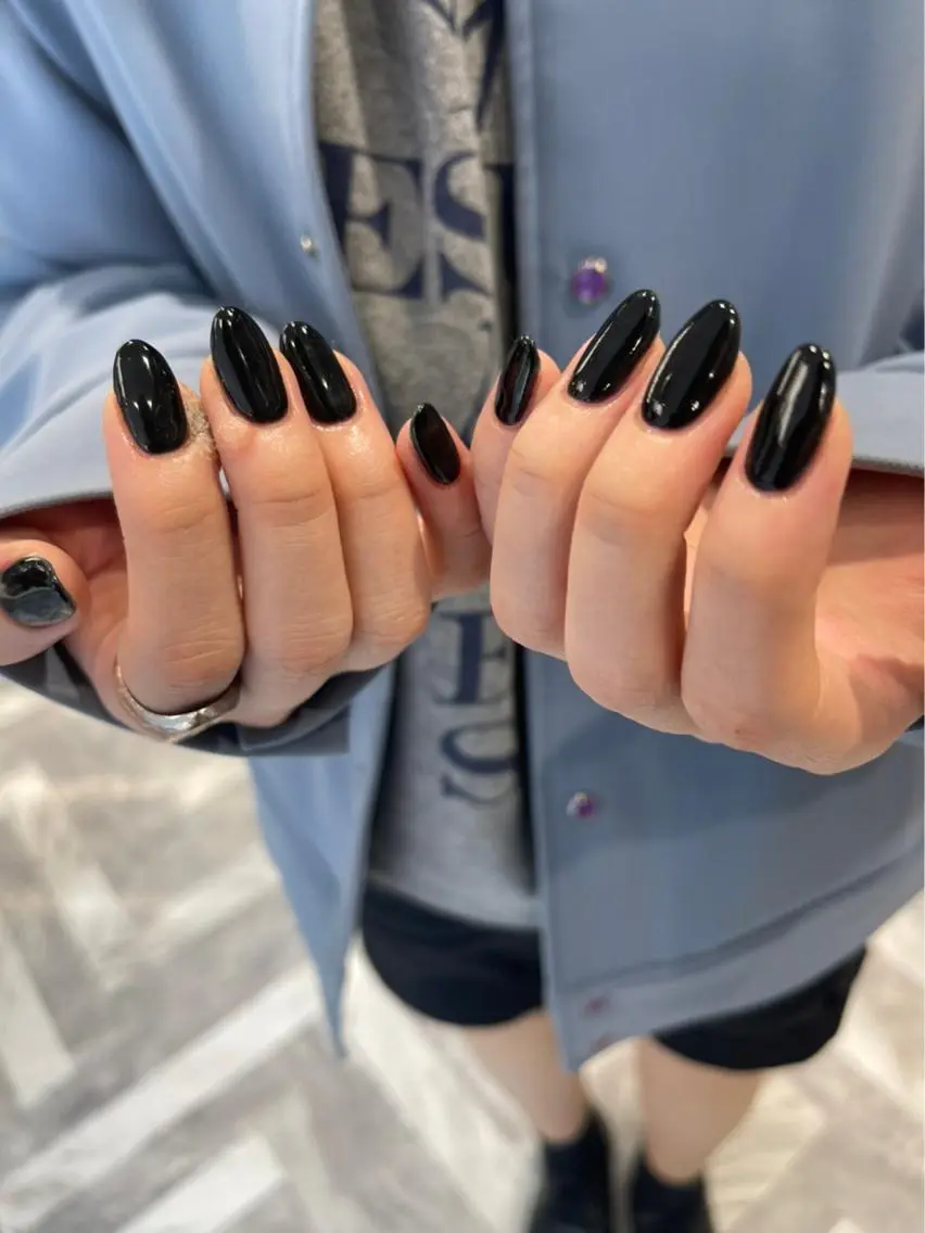 ネイル ワンカラーネイル ハンドネイル Shiori･:* 💫のネイルデザイン