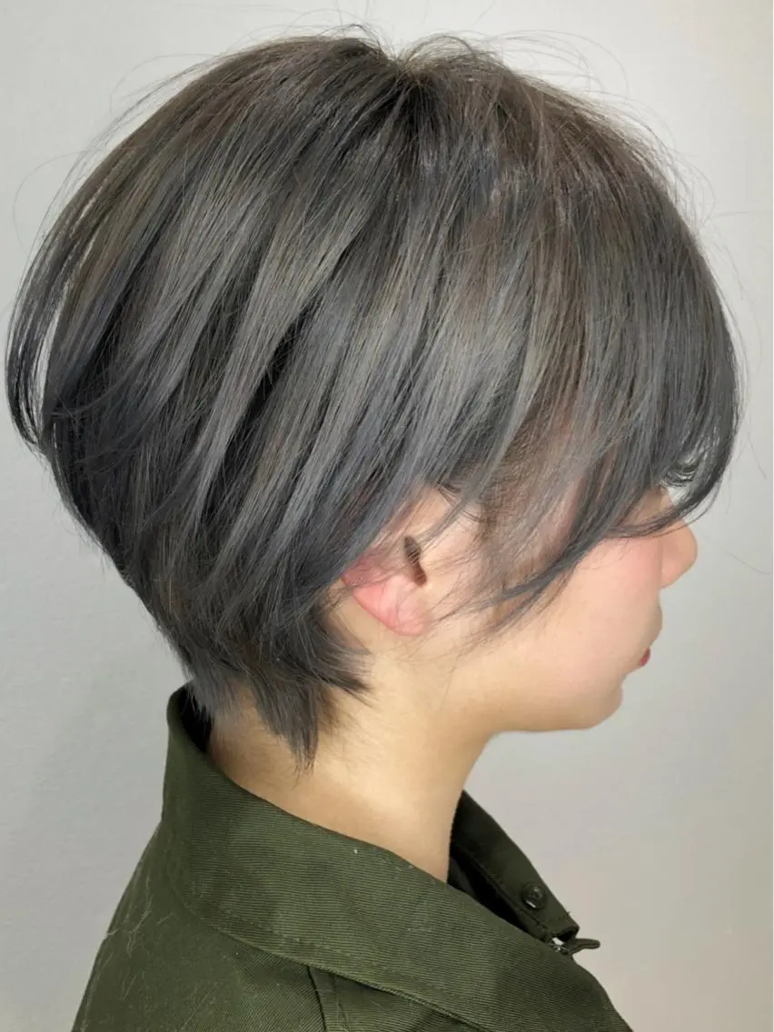 ショート カラー ショートボブ ハンサムショート ボブ ショートヘア 小顔カット ヘアカラー トリートメント ヘッドスパ 上田 篤史のヘアスタイル