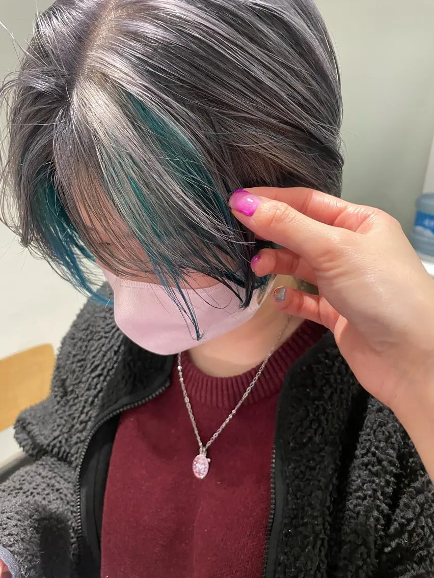 ショート カラー バレイヤージュ ブリーチ ケアブリーチ デザインカラー ダブルカラー スパイラルパーマ 🌐hina⭐️のヘアスタイル