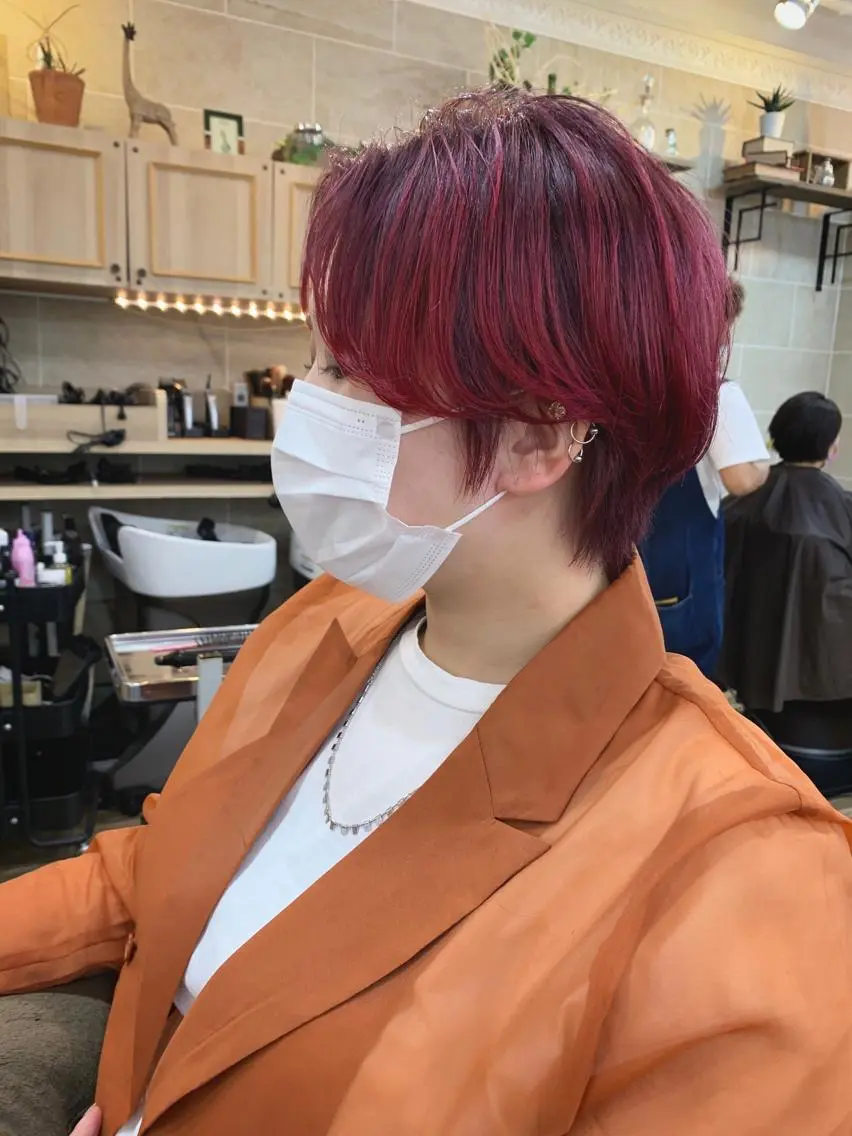 ショート カラー ハンサムショート レッドカラー ショートヘア カット ヘアカラー トリートメント 平尾 拓也のヘアスタイル