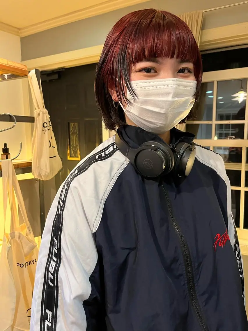 ショート カラー eri kinjoのヘアスタイル