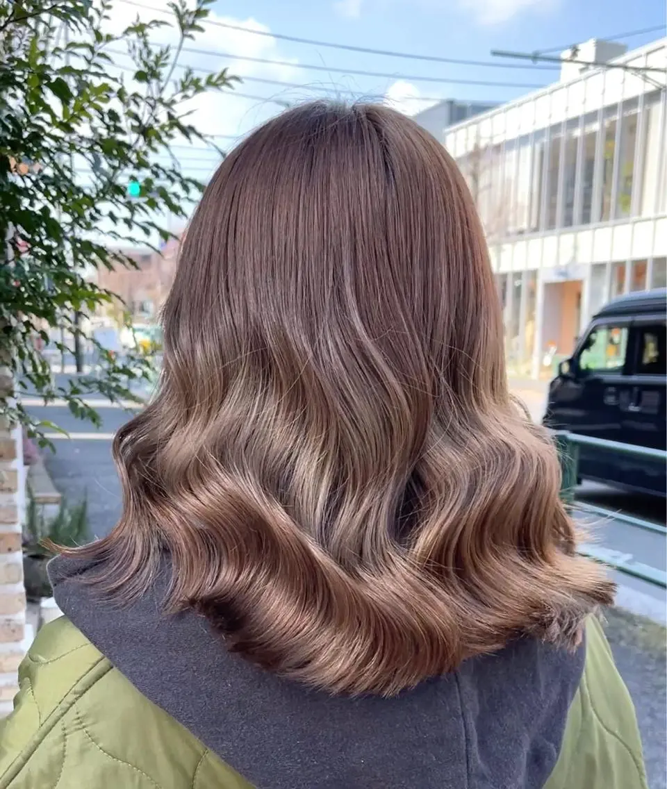 ミディアム カット ヘアカラー トリートメント 大人可愛い透明感🌟 小顔・韓国髪🌟野中のヘアスタイル