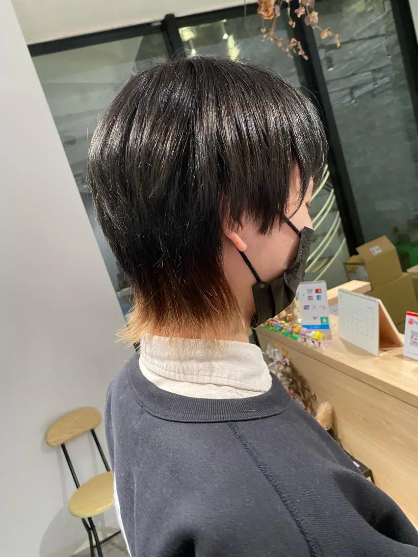 カラー メンズ メンズウルフカット ウルフカット オスズ 🎀´-のヘアスタイル