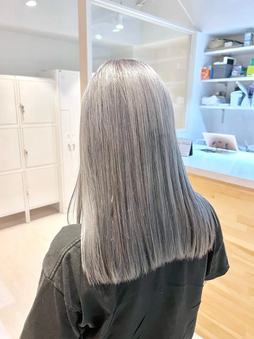 セミロング パーマ カット ヘアカラー ✨カラーの悩み 解決✨斎藤相慶のヘアスタイル