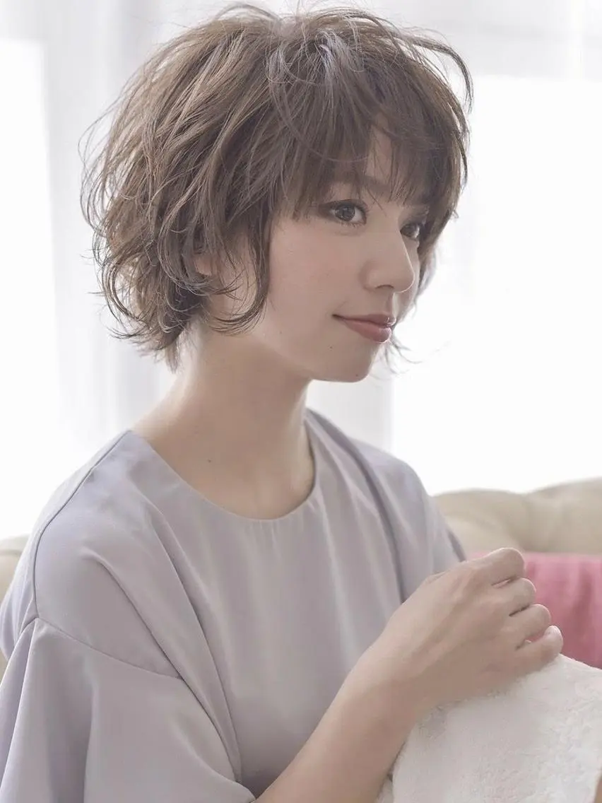 ショート カット ヘアカラー トリートメント AVANCE. 広島本通店のヘアスタイル