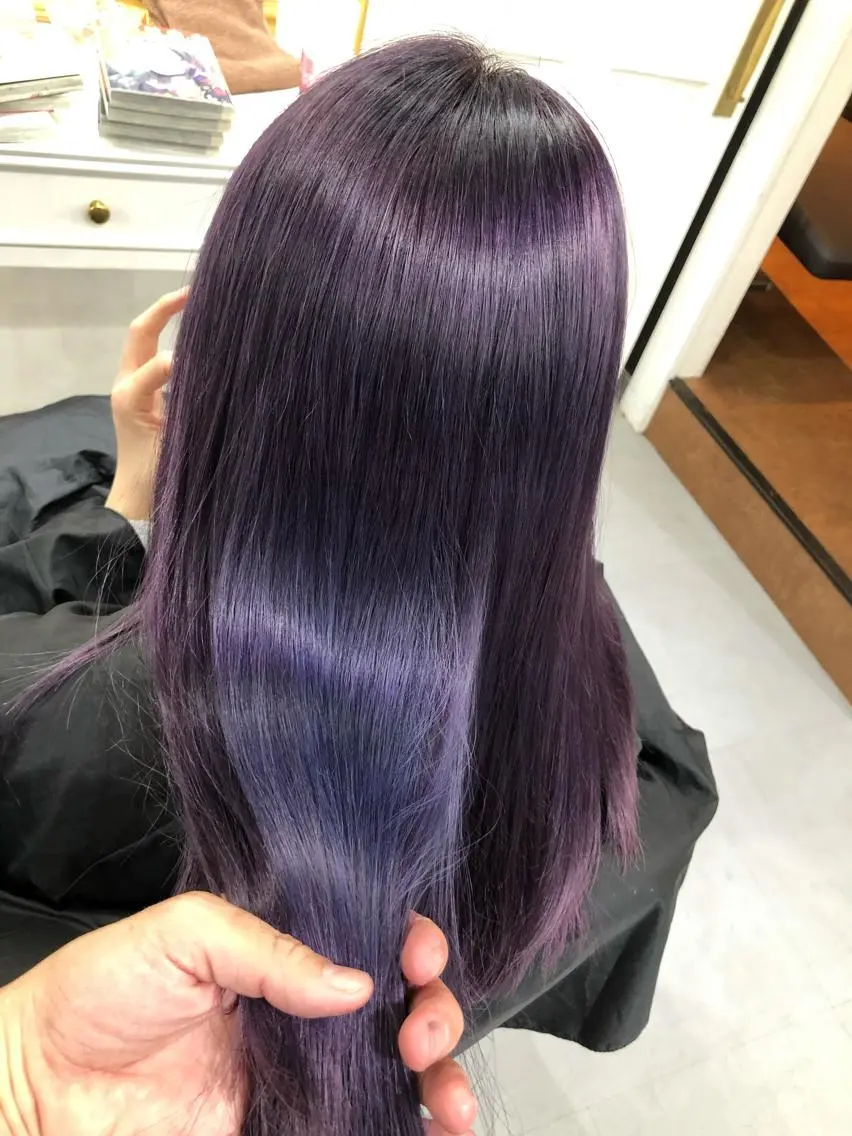 セミロング カラー ブリーチ ケアブリーチ トリートメント Soleria 田中慎一のヘアスタイル