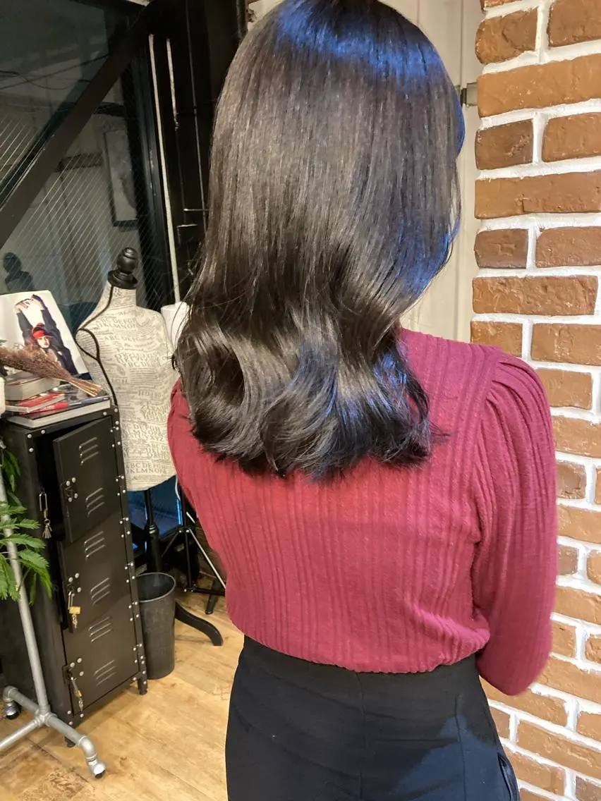 ミディアム カット ヘアカラー トリートメント ✨色持ちの良い艶 カラー✨蟹江真世のヘアスタイル