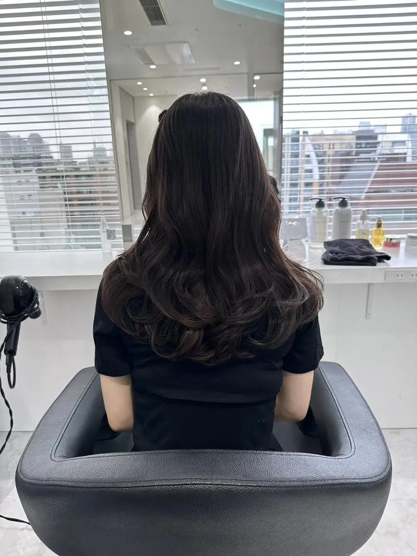 カラー ロング 🤍THEATER 【公式】札幌🤍🍬のヘアスタイル
