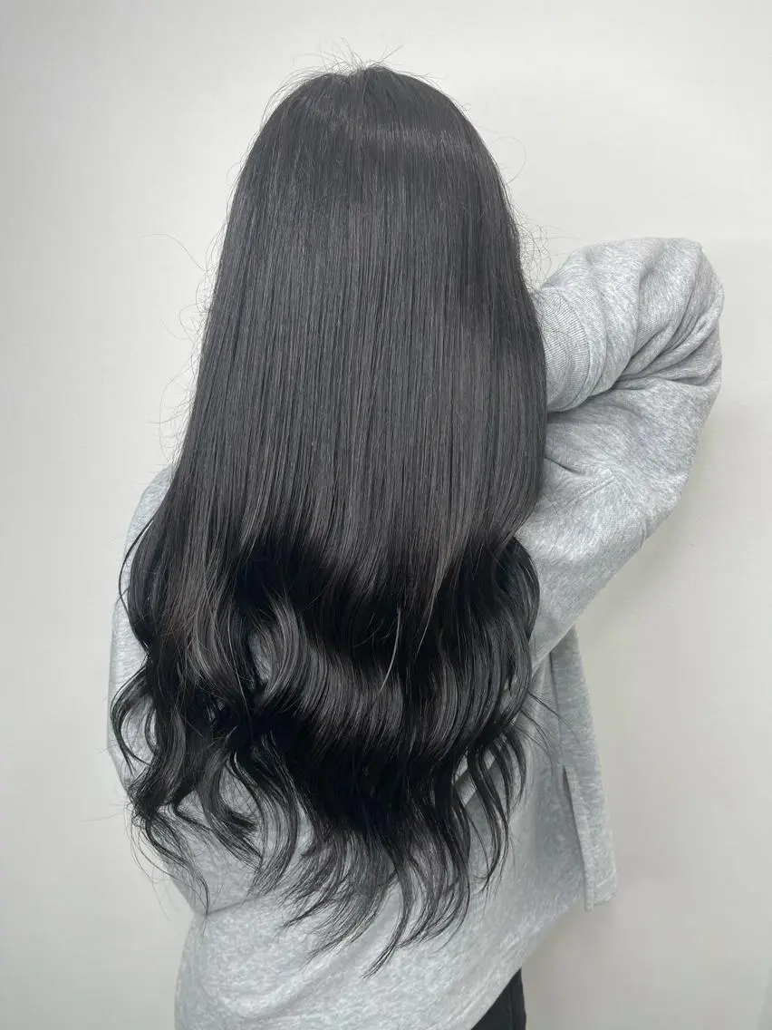 ロング カラー アディクシーカラー イルミナカラー トリートメント カット ヘアカラー トリートメント emi/髪質改善/ 韓国風/艶カラーのヘアスタイル