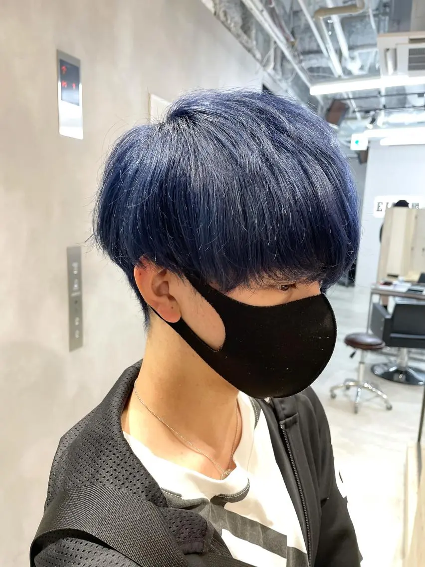 ショート カラー メンズ ハイトーン×レイヤー ／遠藤将太のヘアスタイル