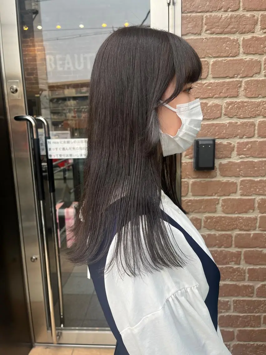 セミロング カラー パーマ ヘアアレンジ メンズ キッズ ネイル マツエク・マツパ アイブロウ メンズブリーチ メンズハイライト メンズインナーカラー メンズ韓国風 ブリーチ ヘッドスパ 久木原 ゆりのヘアスタイル