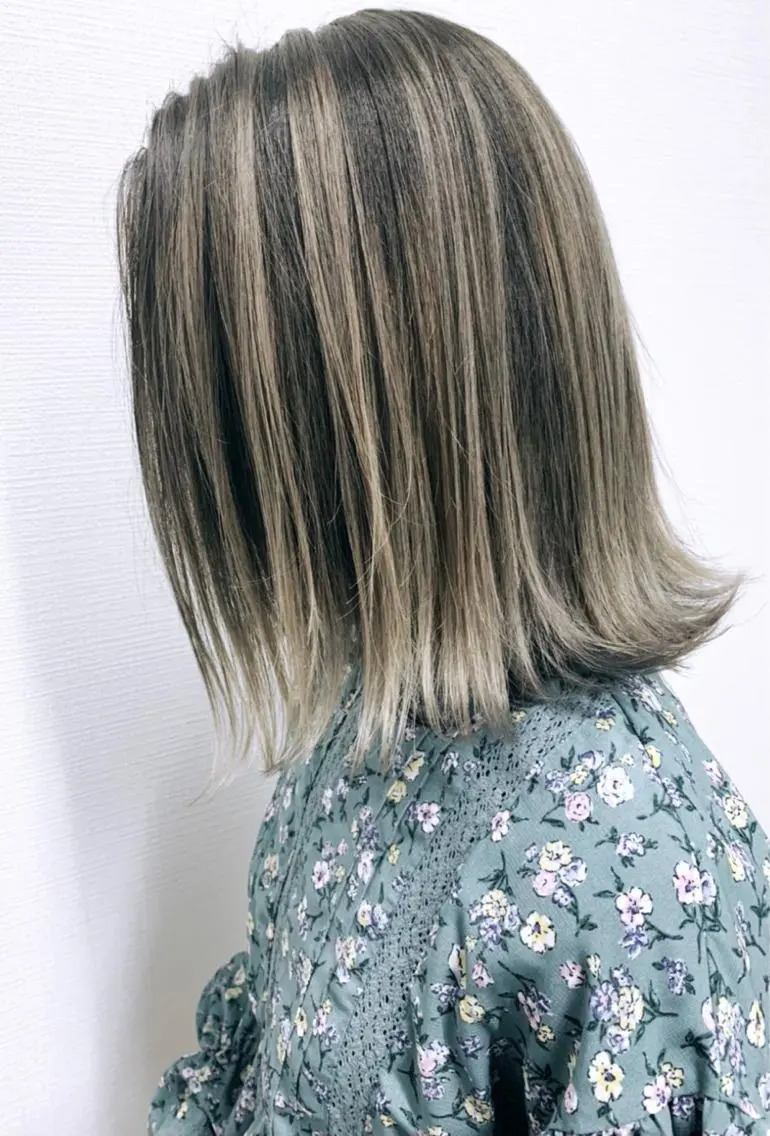 ショート カラー Rover ローバーのヘアスタイル