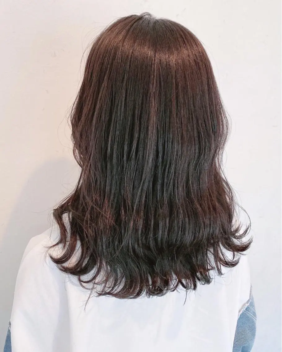 ミディアム カラー 伊藤 さやかのヘアスタイル