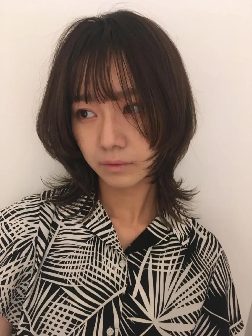 ミディアム カラー カット ヘアカラー トリートメント 坂上 岳のヘアスタイル