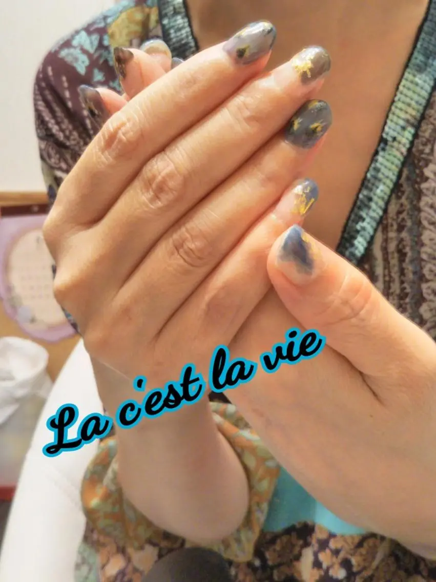 ネイル ニュアンスネイル nailsalon ラセラヴィのネイルデザイン