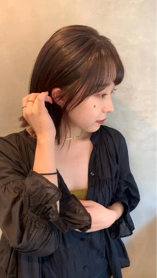 ミディアム ピンクブラウン ヘアカラー トリートメント 落合希 Olivebeigeのヘアスタイル