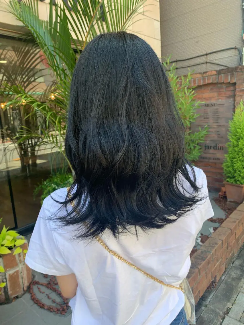 カラー 黒髪 ブルーカラー ブルーブラック ヘアカラー SHIAN 八王子👼鬼塚さやかのヘアスタイル