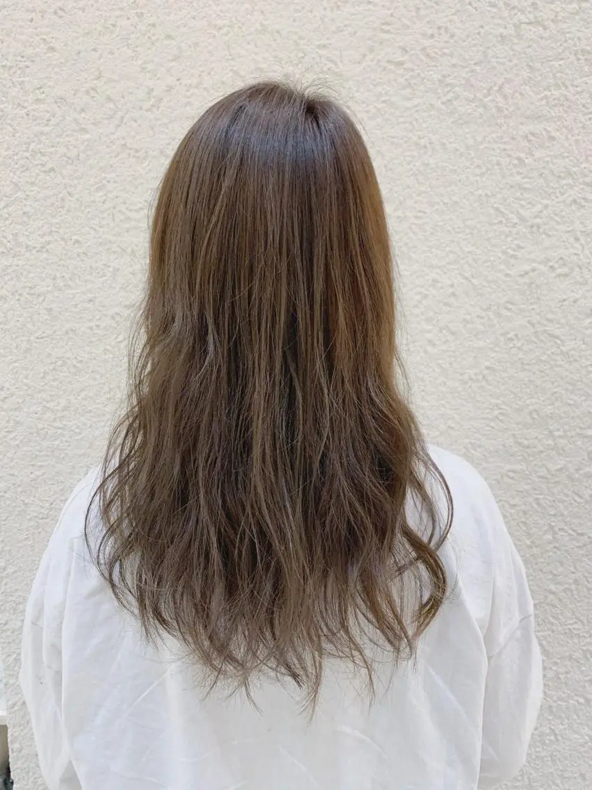 セミロング カラー NYNY四條畷店 森 亮人のヘアスタイル