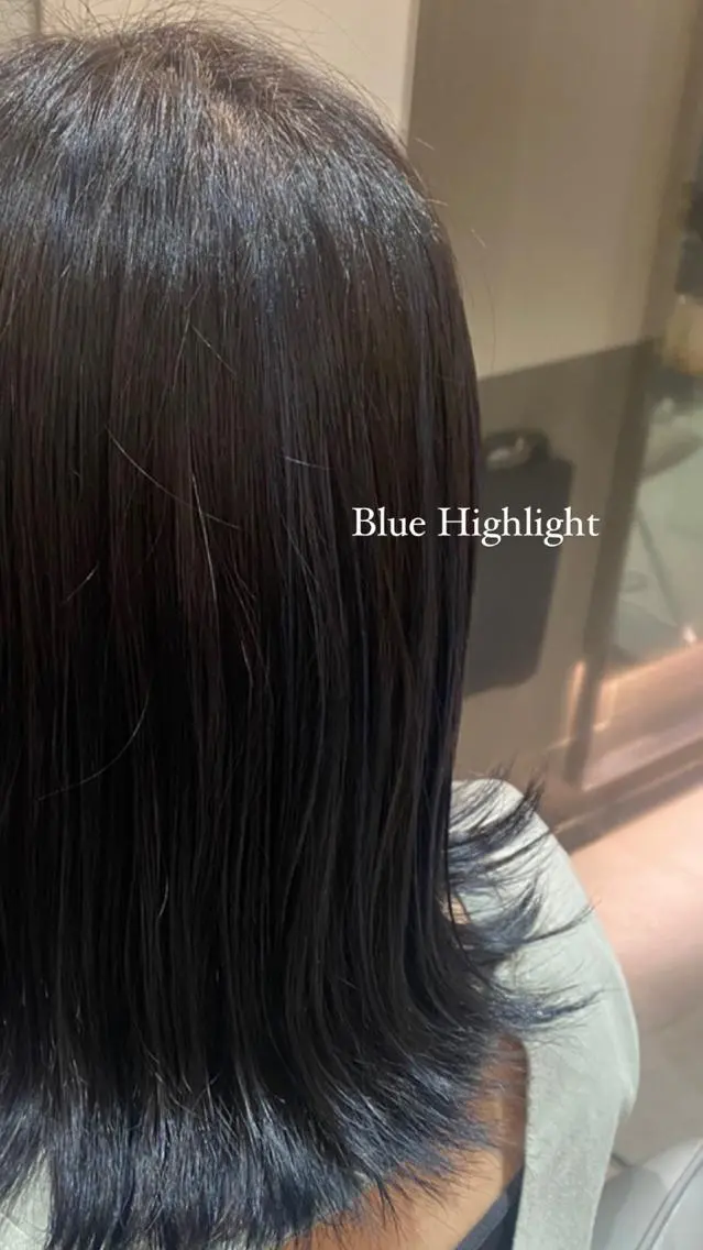 ミディアム ミオ💎ショート 透ける暗髪のヘアスタイル