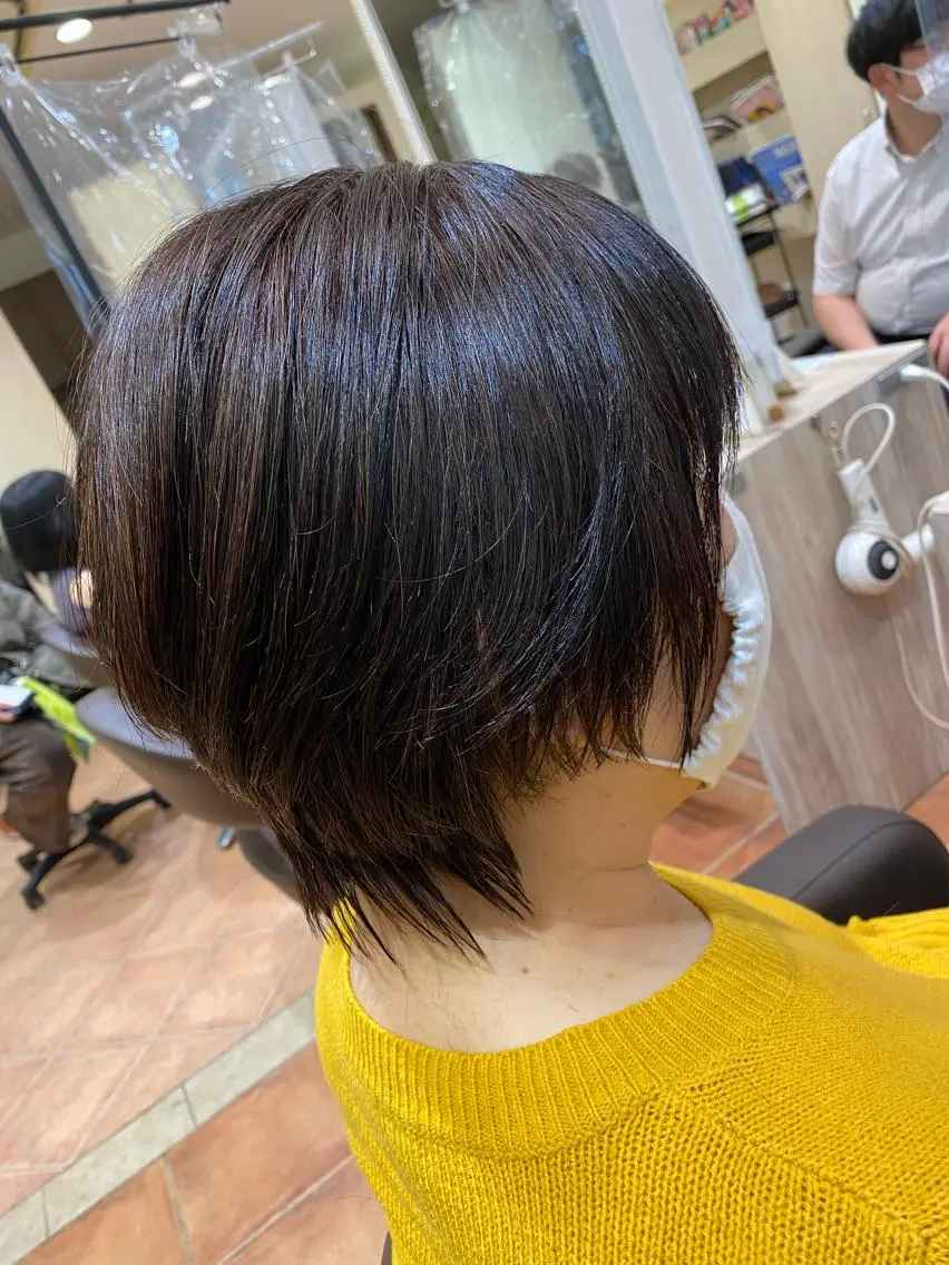 ショート カラー ☘️お悩み解決☘️ 岡部恒輝のヘアスタイル