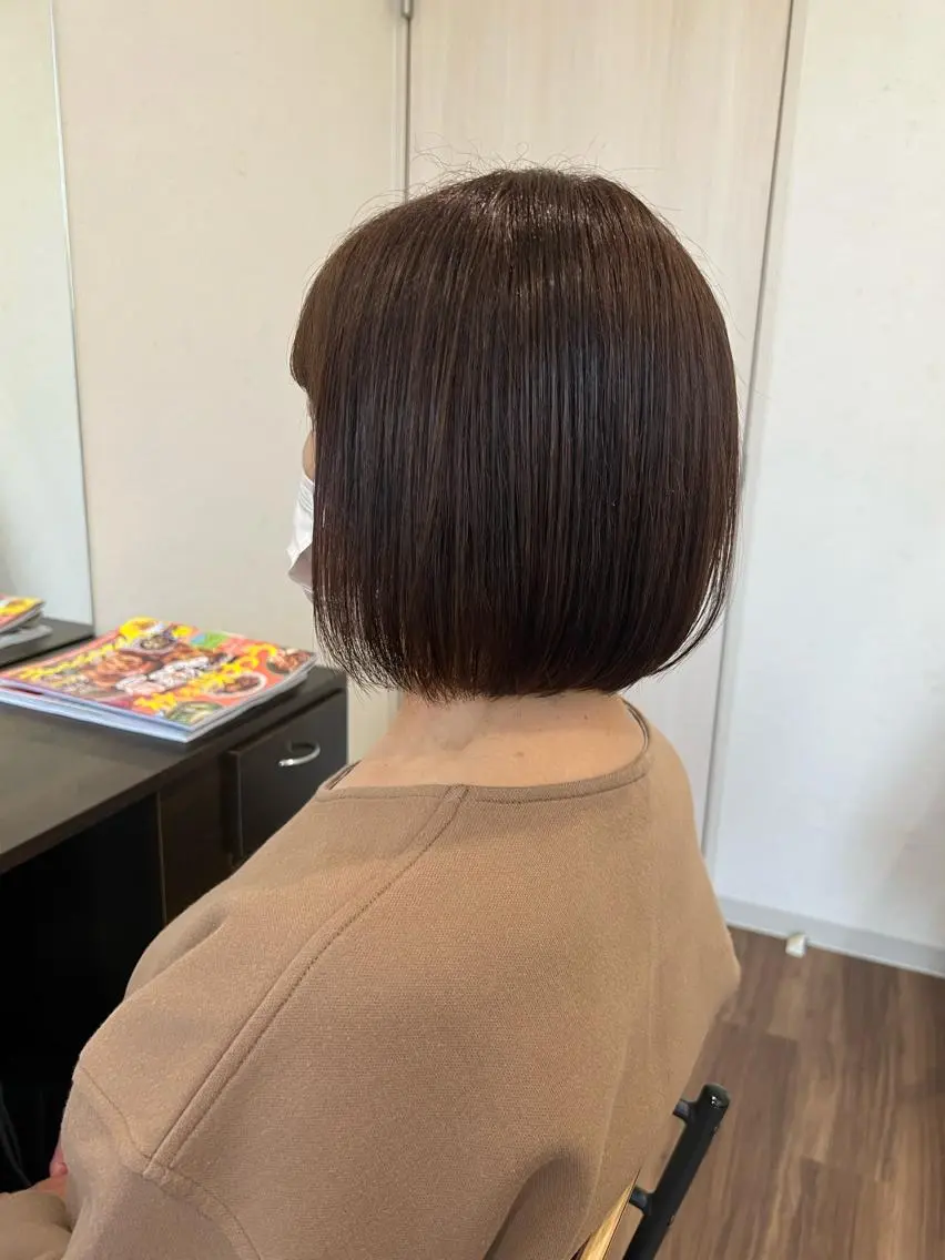 ショート カラー 大川 優佳のヘアスタイル