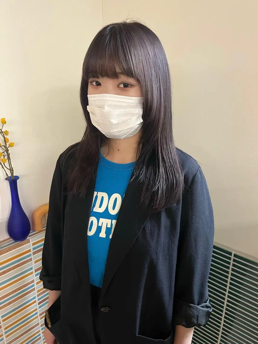 ミディアム カラー ブリーチ ラベンダーカラー ブリーチなしカラー レイヤーカット カット ヘアカラー トリートメント 🩷ハイトーン透明感 レイヤー🩷ユリカのヘアスタイル