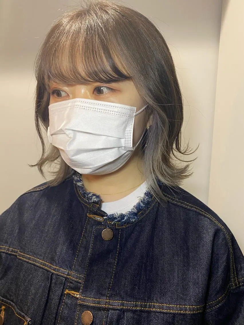 ミディアム moanin モーニンのヘアスタイル