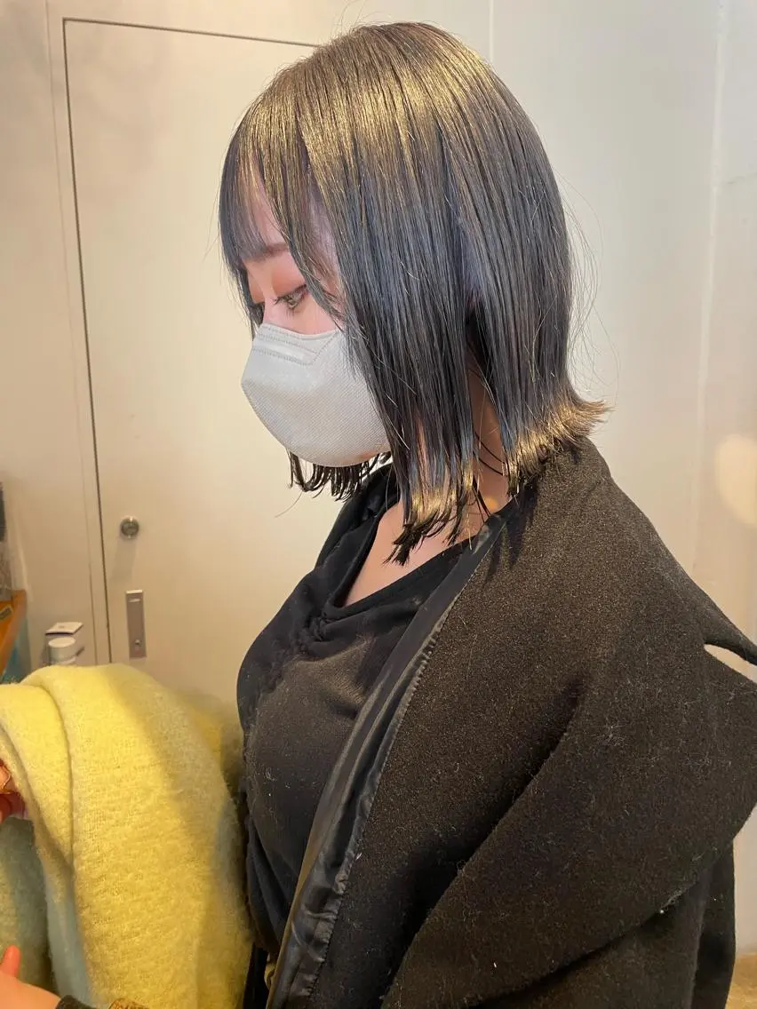 ミディアム カラー グレージュ カット ヘアカラー トリートメント レイヤー／似合わせ TAKUYAのヘアスタイル