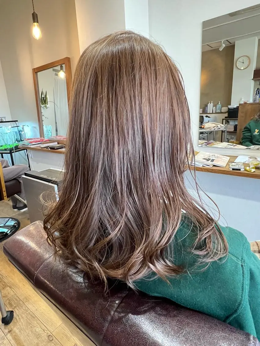 ミディアム カラー ベージュカラー ヘアカラー トリートメント 松永 真弥のヘアスタイル