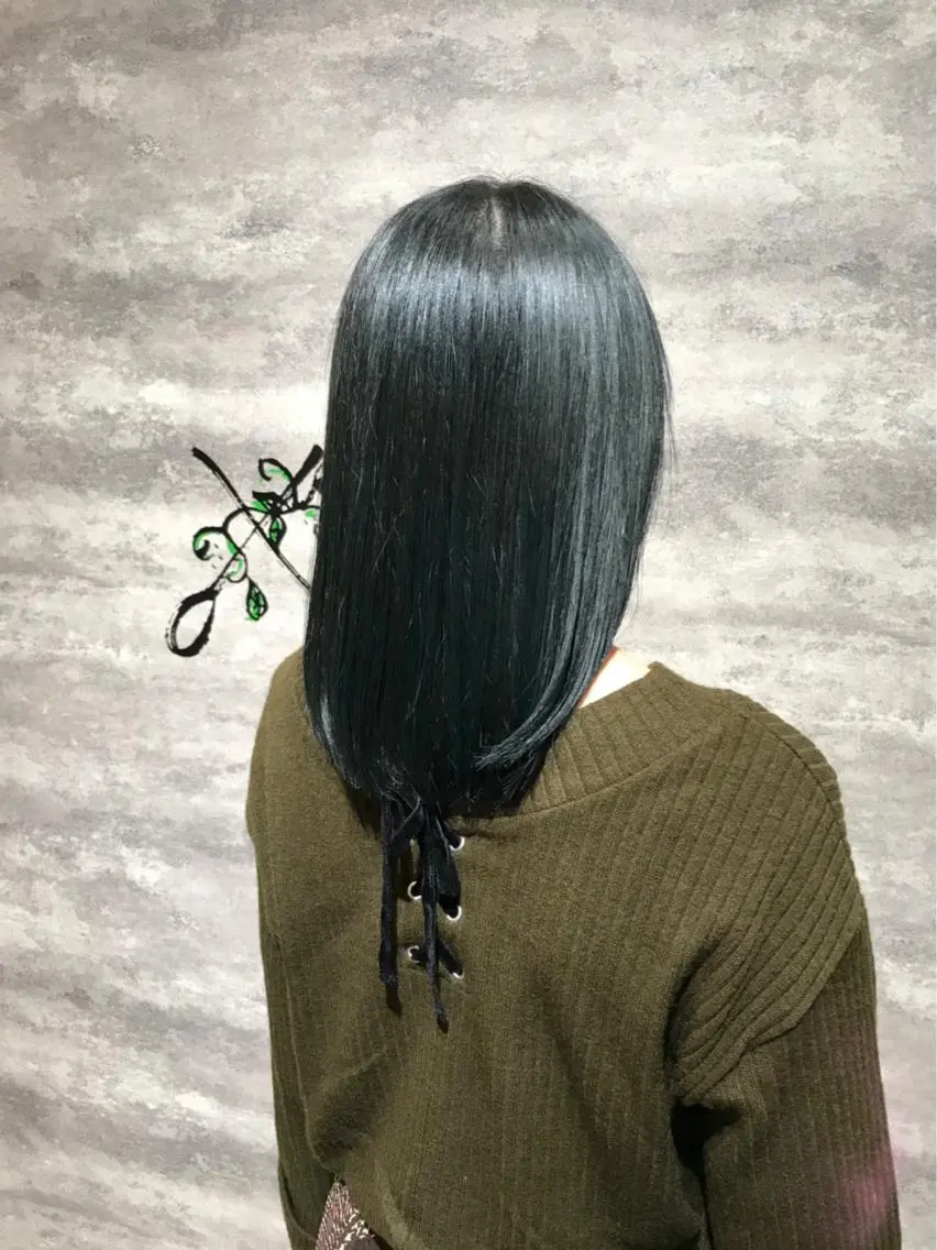 ミディアム カラー Blanco Color&Careのヘアスタイル
