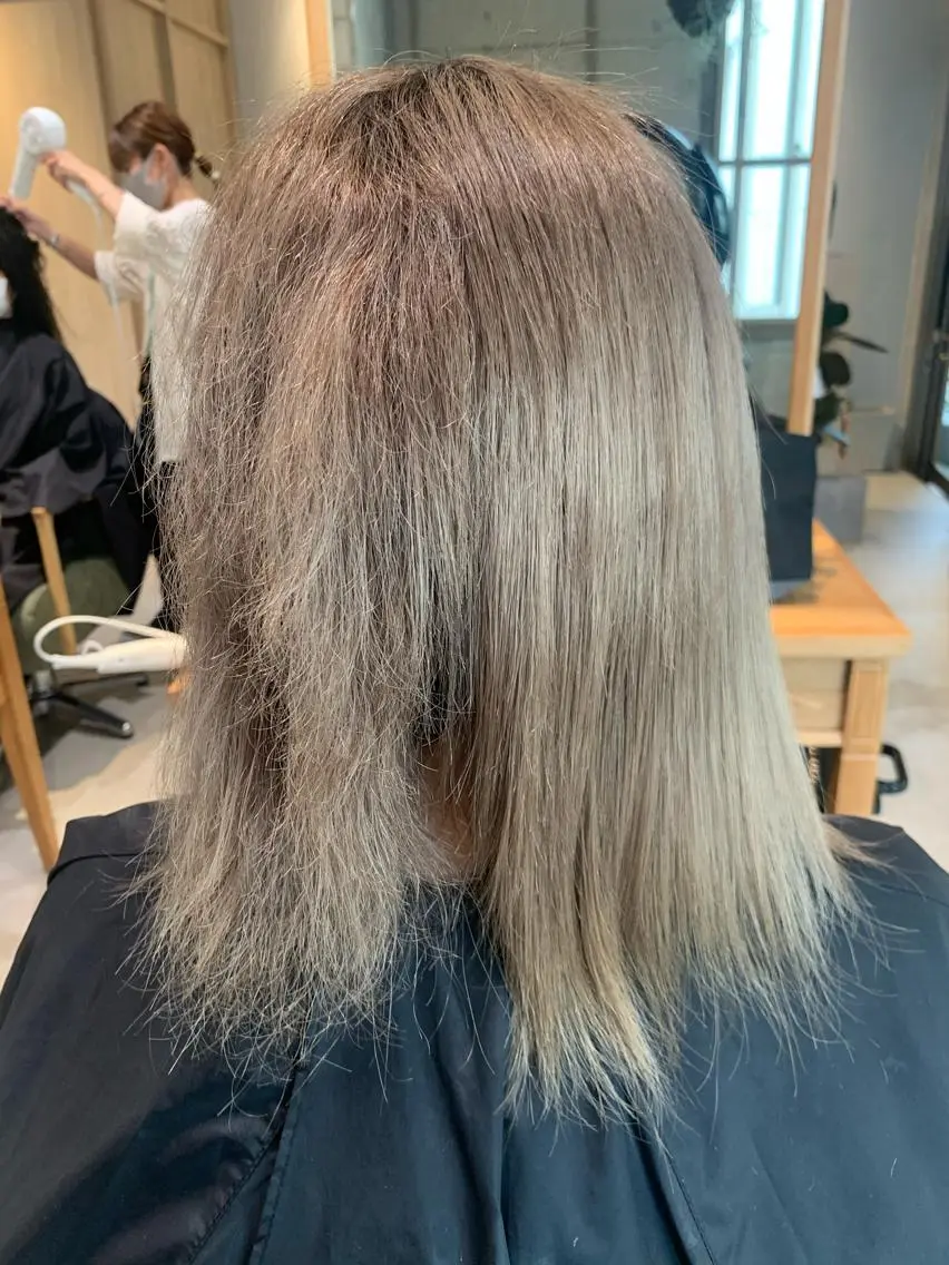 ミディアム RISAKO レイヤーカット🎀のヘアスタイル
