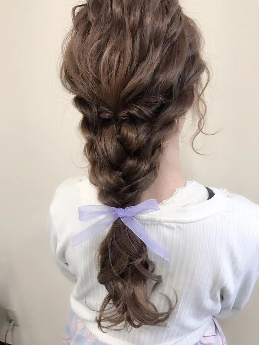 ロング ヘアアレンジ 三つ編み 沢田 瞳のヘアスタイル