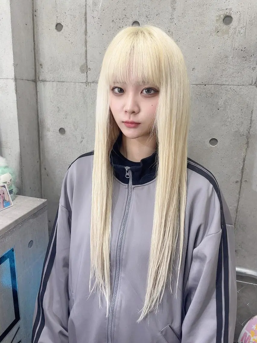 カラー ロング ブリーチ/ウルフ特化 渋谷カルチャー交差点のヘアスタイル