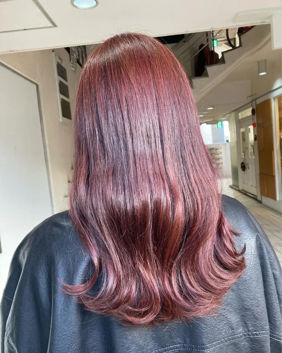 ロング カラー ブリーチ ブラウンカラー ブリーチなしカラー ピンクカラー カットモデル 募集中/アスカのヘアスタイル