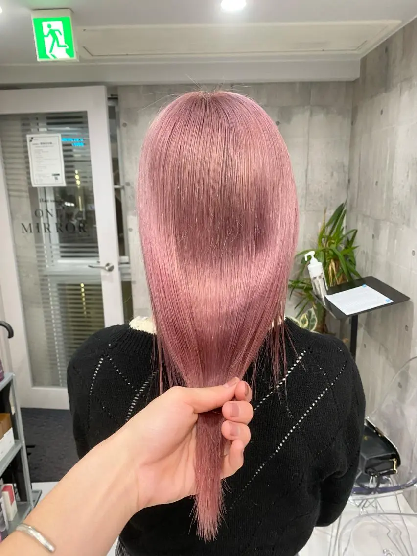 セミロング ヘアカラー トリートメント ヘアセット メンズパーマ名人 TAKUMAのヘアスタイル