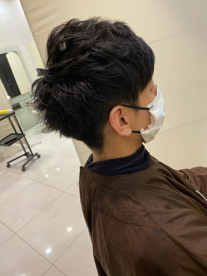ショート パーマ メンズ メンズパーマ 刈り上げ 【育休中】EARTH 荒井店HARUNAのヘアスタイル