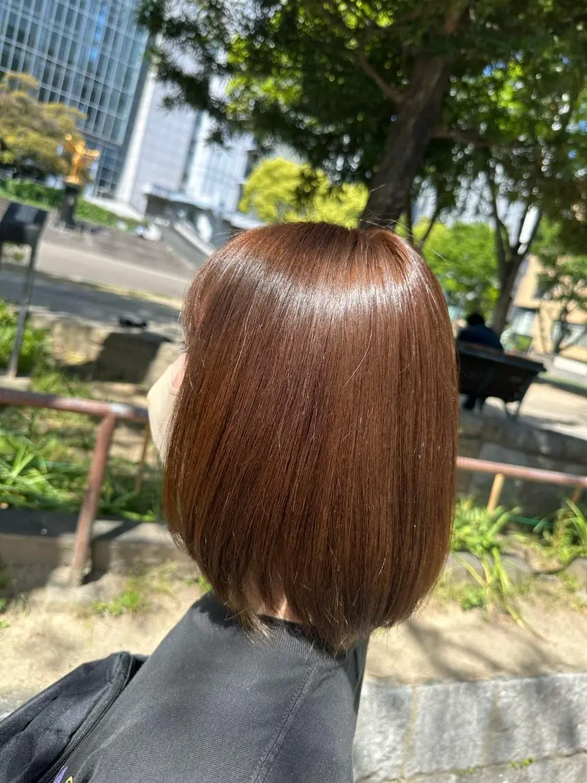 ショート カラー ヘアカラー トリートメント RINA .のヘアスタイル