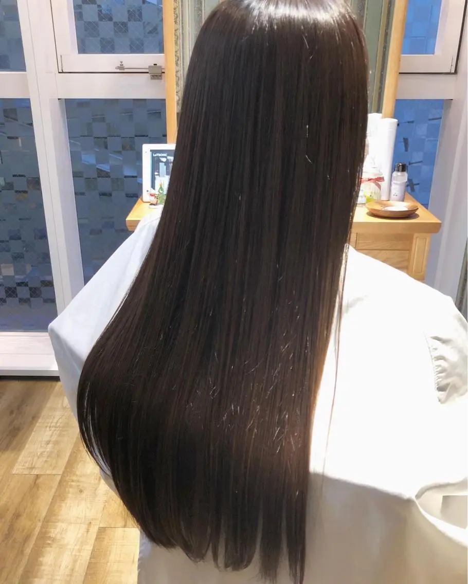 ロング カラー ヘアカラー トリートメント 佐藤 美幸のヘアスタイル