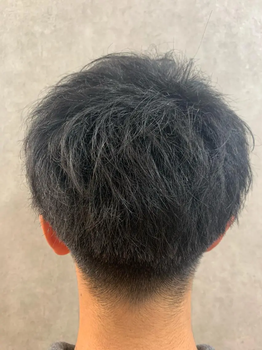 ショート メンズパーマ　白子 波巻き／ツイスパ　怜のヘアスタイル